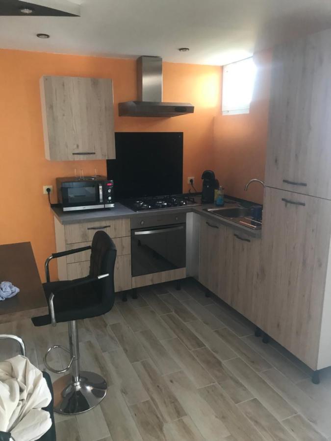 Résidence du bord de loire Decize Esterno foto